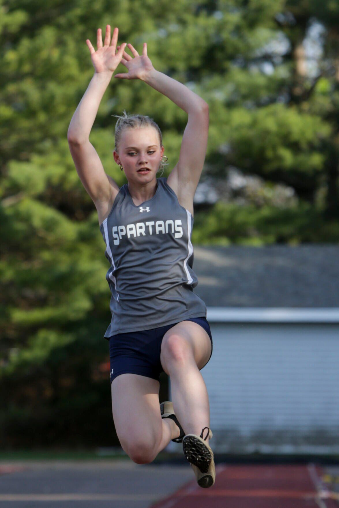 051222-qc-spt-district track-132.jpg